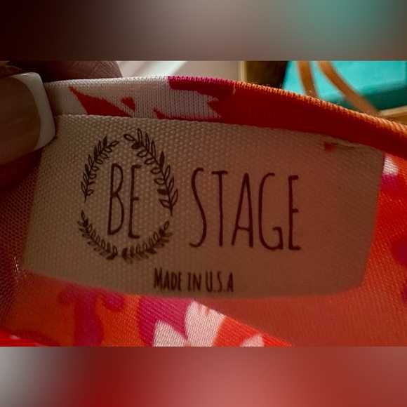 NWOT Chic Soul Tank - Picture 5 of 5